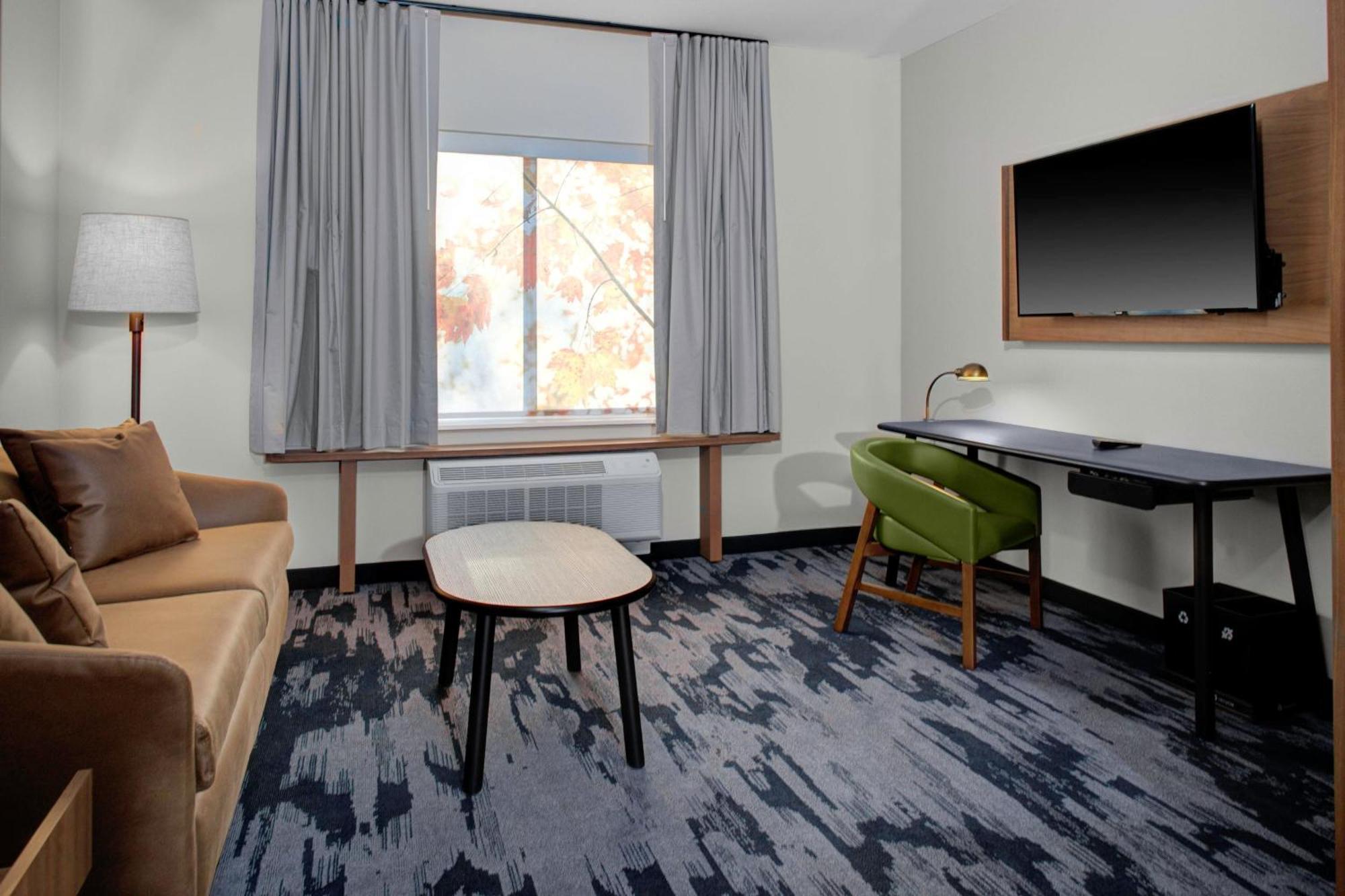 Fairfield Inn & Suites By Marriott Roanoke Salem Ngoại thất bức ảnh